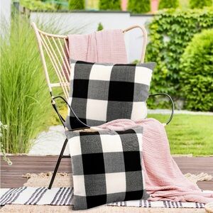 Pillows Covers 🩷Buffalo Plaid Accent Throw Pillow Cases Black White - Set of 2